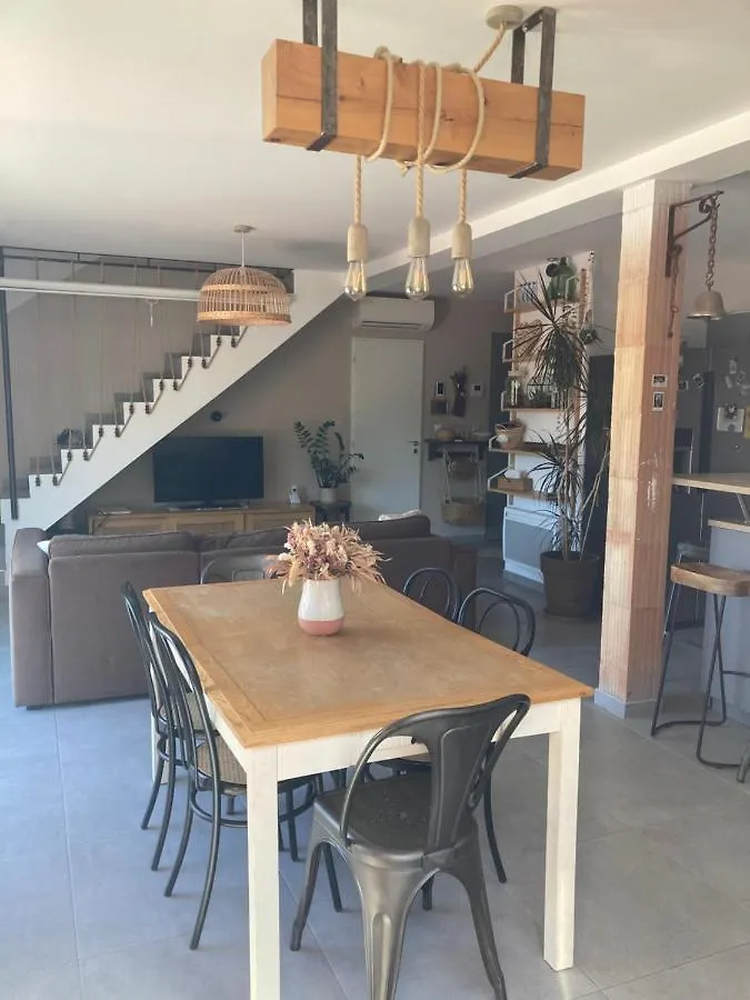 Chambre dans maison avec piscine La Garde  0*, La Garde (Var) France