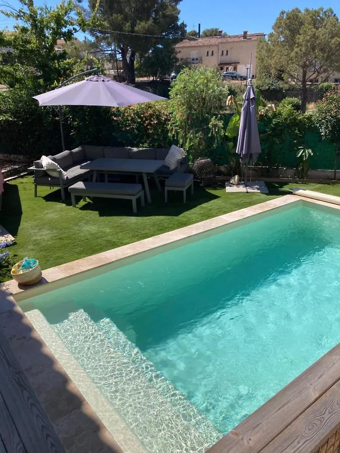 Alloggio in famiglia Chambre Dans Maison Avec Piscine La Garde